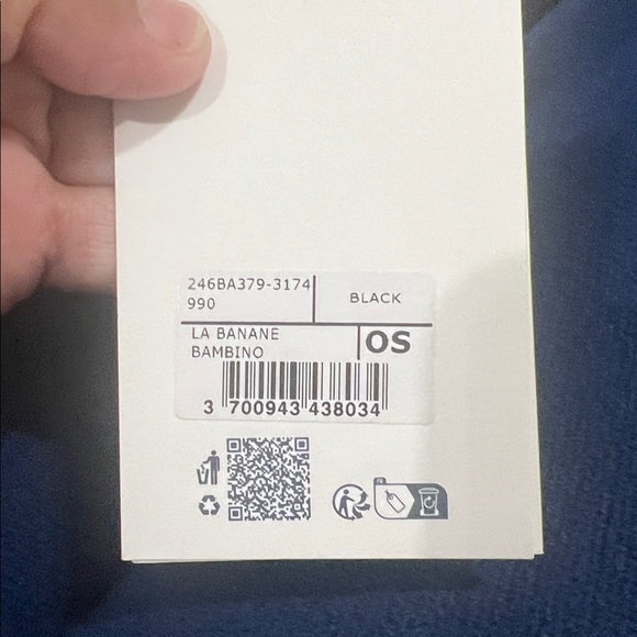 Jacquemus Black Leather Crossbody Bag with Wide Strap - Picture 4 of 8